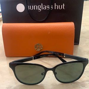 Tory Burch polarized sunglasses